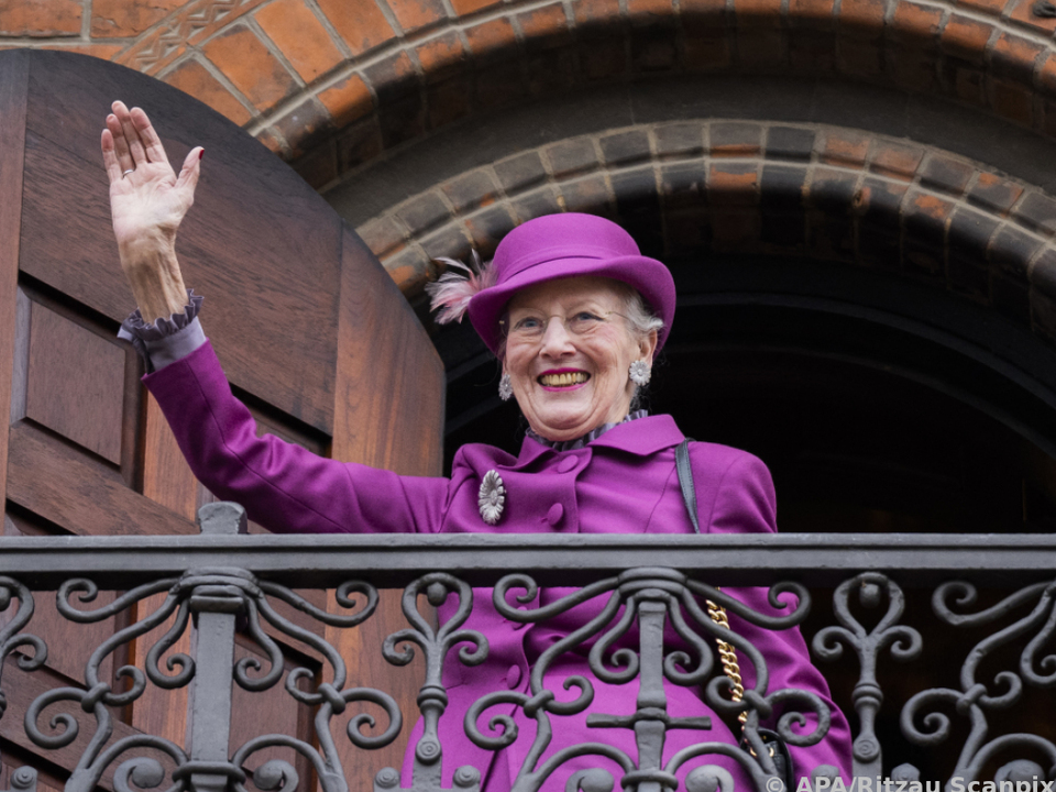 Dänemarks Königin Margrethe II. bleibt dem Rauchen treu