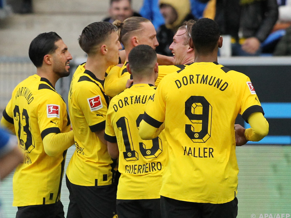 Dortmund jubelte über Sprung auf Platz eins