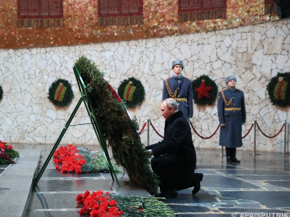 Putin besuchte die Gedenkstätte für die Verteidiger Stalingrads
