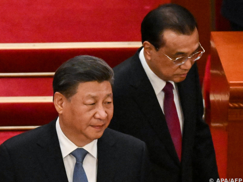 Staatchef Xi Jinping und der scheidende Regioerungschef  Li Keqiang