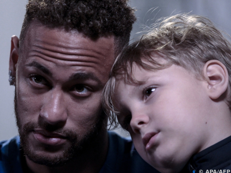 Neymar mit seinem Sohn Davi Lucca