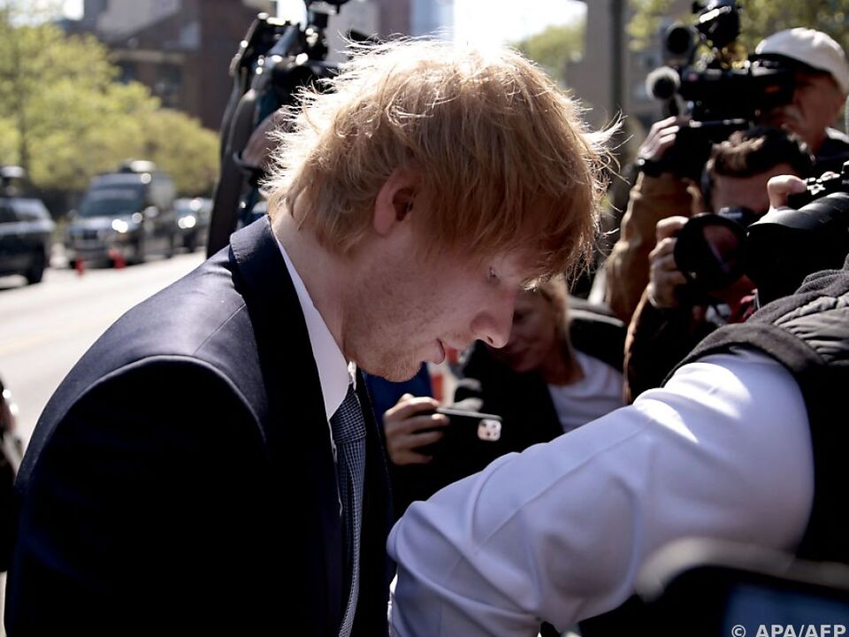 Popstar Ed Sheeran erschien in New York vor Gericht