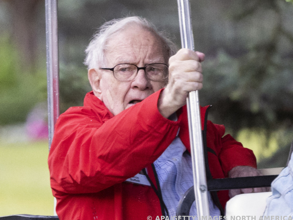 Der 92-jährige Buffett leitet Berkshire seit 1965