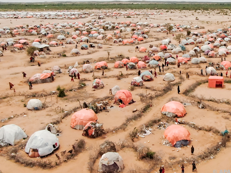 Menschen in Somalia flüchten wegen Dürre