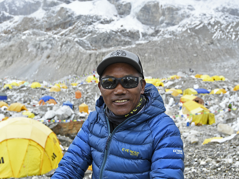 Niemand war öfter am höchsten Berg der Welt als Kami Rita Sherpa