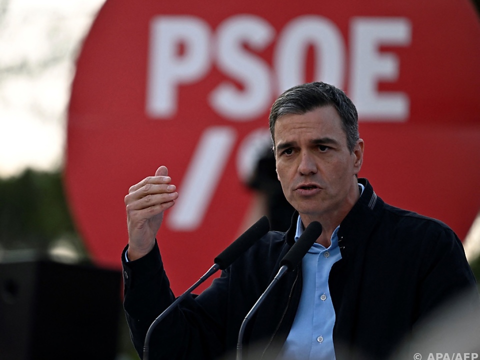 Spanische-Konservative-laut-Prognosen-mit-Stimmgewinnen