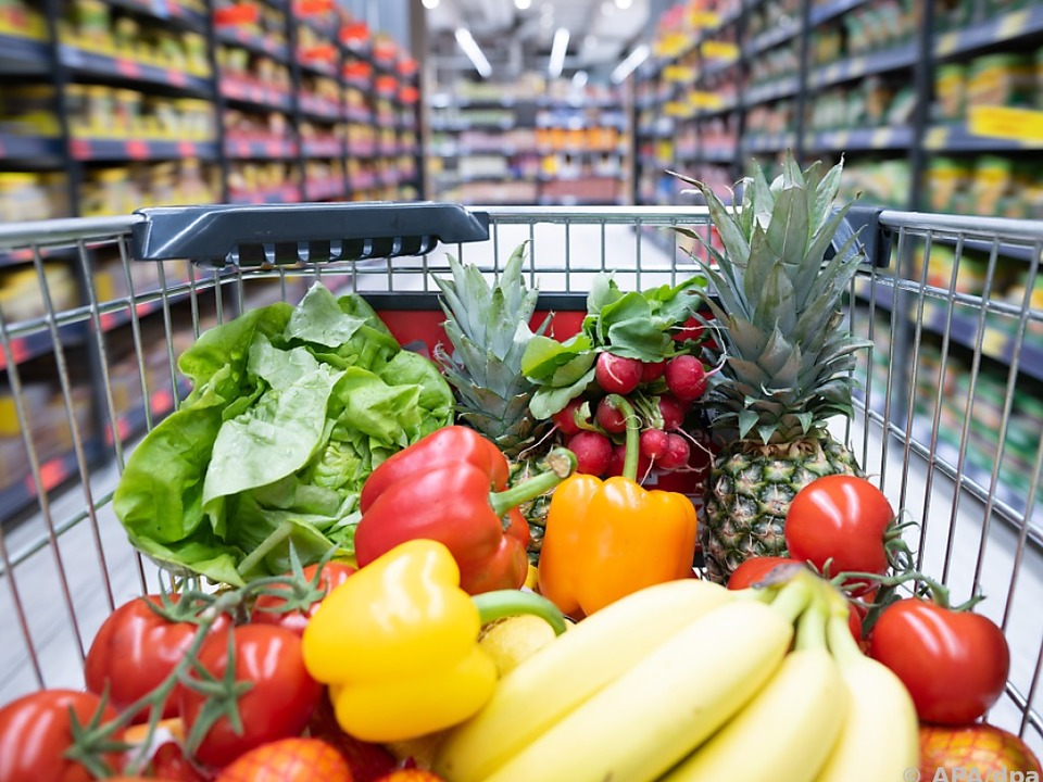 72 Prozent spüren laut Umfrage die Lebensmittel-Teuerung besonders