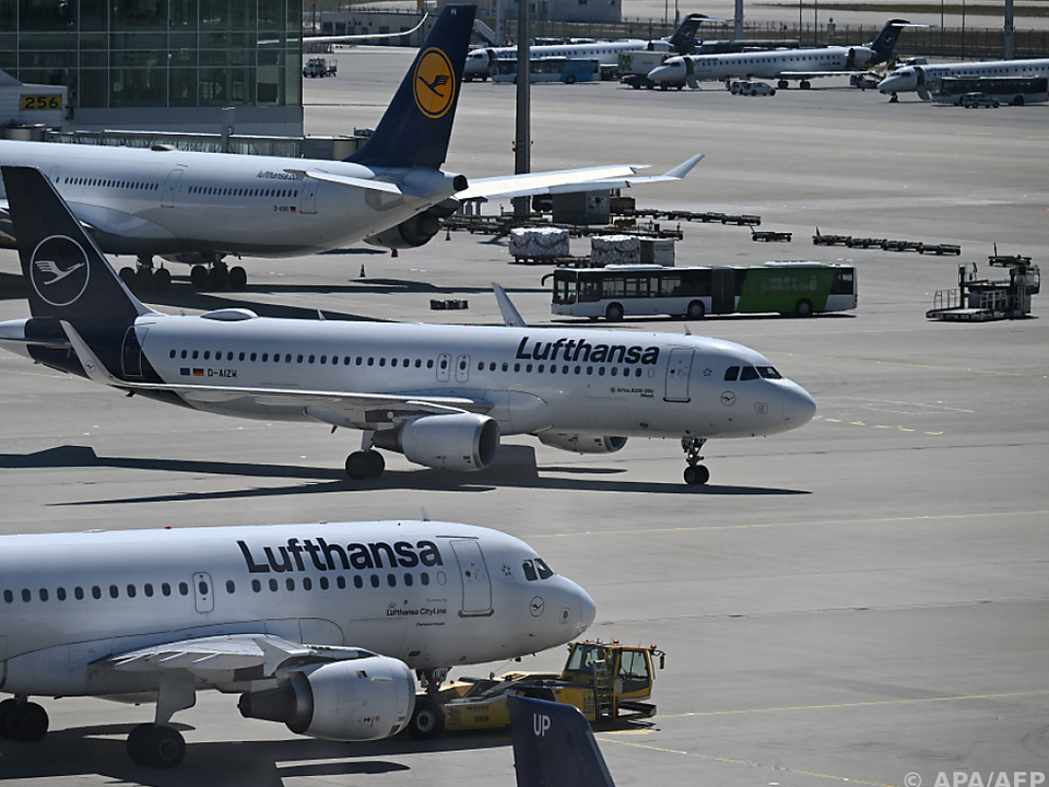 Weniger-Flugzeuglack-hilft-Lufthansa-beim-Klimaschutz