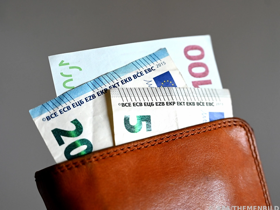 Gehälter der Politiker dürften kommendes Jahr um 9,7 Prozent steigen