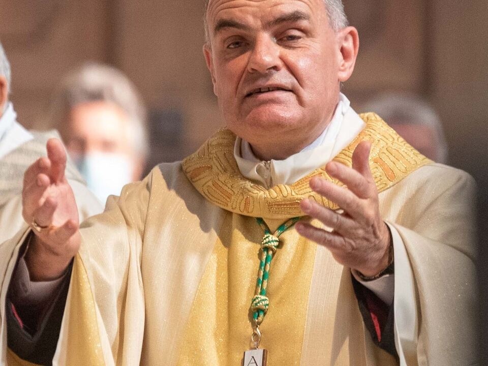 Bischof Muser startet Pastoralbesuch in der größten