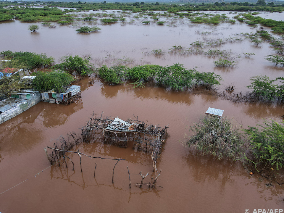 Große Landstriche in Somalia, Kenia und Äthiopien unter Wasser