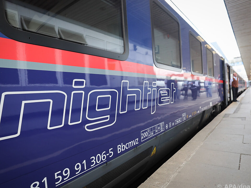ÖBB kooperieren dabei mit deutscher, französischer und belgischer Bahn zug nachtzug nightjet