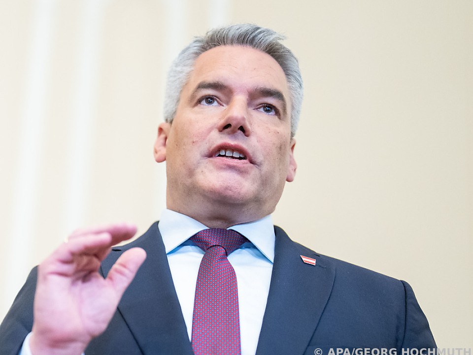 Österreich ist durch Bundeskanzler Karl Nehammer vertreten