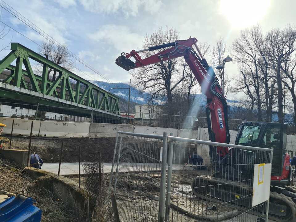 Rienz Wildbachverbauung verstärkt Hochwasserschutz an der Rienz in Stegen ...