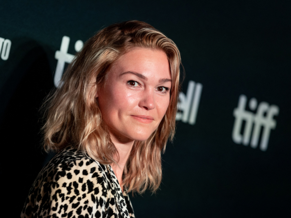 Julia Stiles: Bin ein “Bündel an Emotionen” mit neuem Baby – Südtirol News