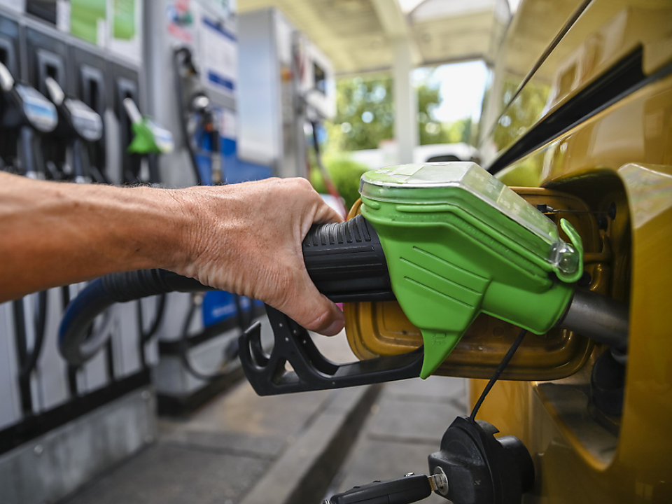 Innichen-US-Tourist-sorgt-f-r-Schreckmoment-an-der-Tankstelle