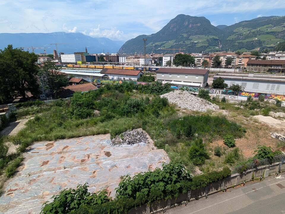 Neue Büros für Soziales und Gesundheit im Landhaus Bozen Südtirol News