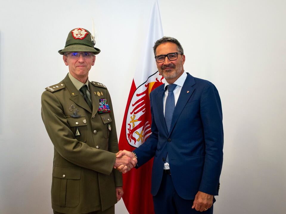 Landeshauptmann Kompatscher heißt General Risi willkommen – Südtirol News