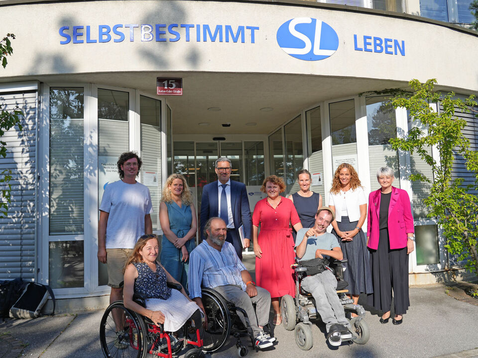 Grenz-berschreitender-Austausch-zu-Modell-der-Pers-nlichen-Assistenz-