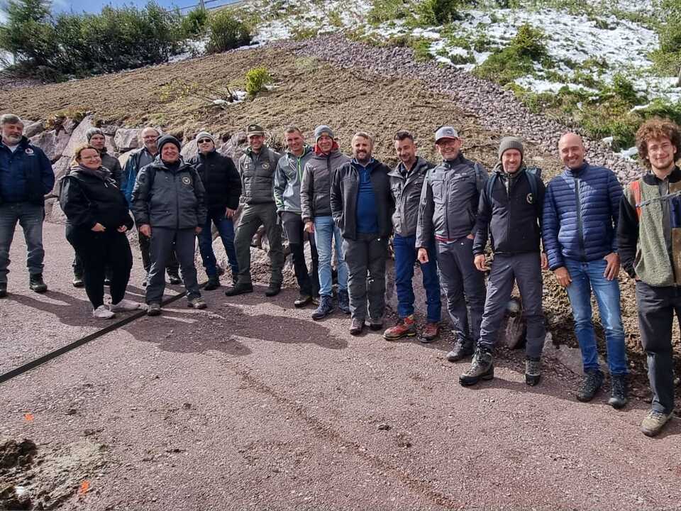 J-hrlicher-Austausch-ber-Landschaftspflege-auf-Meran-2000