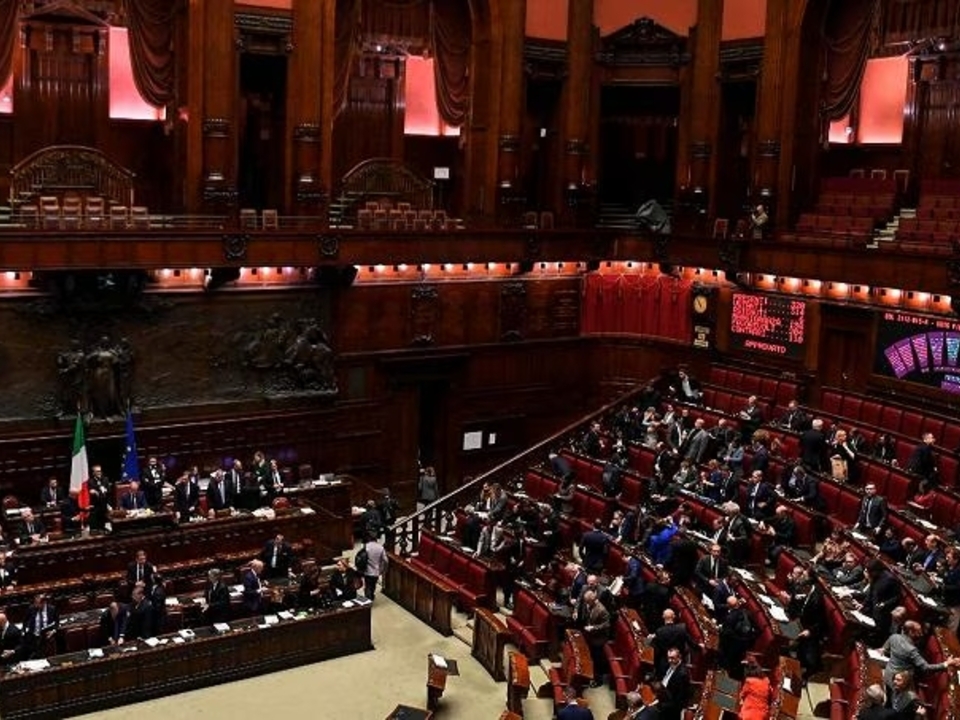 Abgeordnetenkammer-gibt-gr-nes-Licht-f-r-Spar-Haushalt-2026