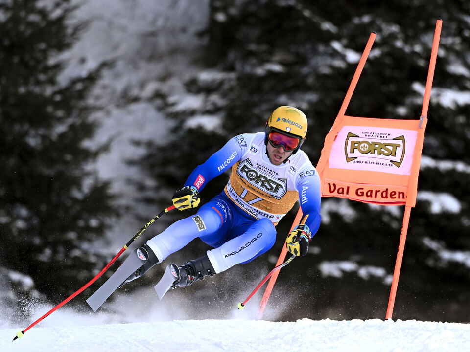 Skiwelt-blickt-nach-Italien