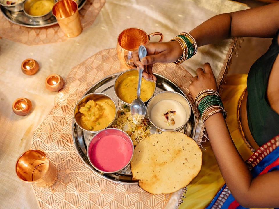 Entdecken Sie die Macht der Ayurvedischen Ernährung: Dosha als Schlüssel zu optimaler Gesundheit