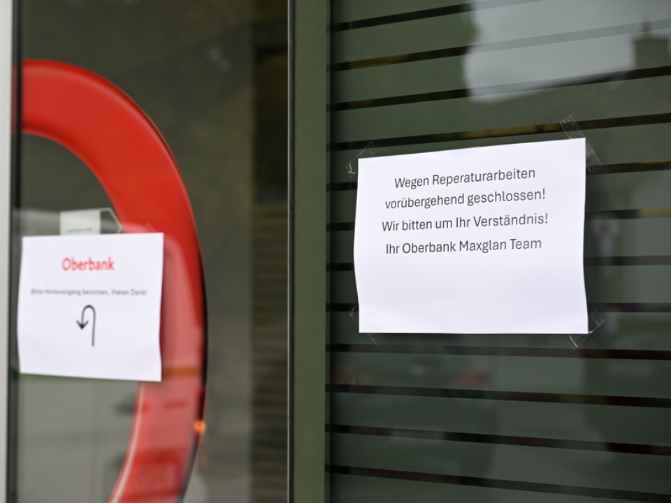 T-ter-nach-Bankomat-Sprengung-in-Salzburg-auf-der-Flucht