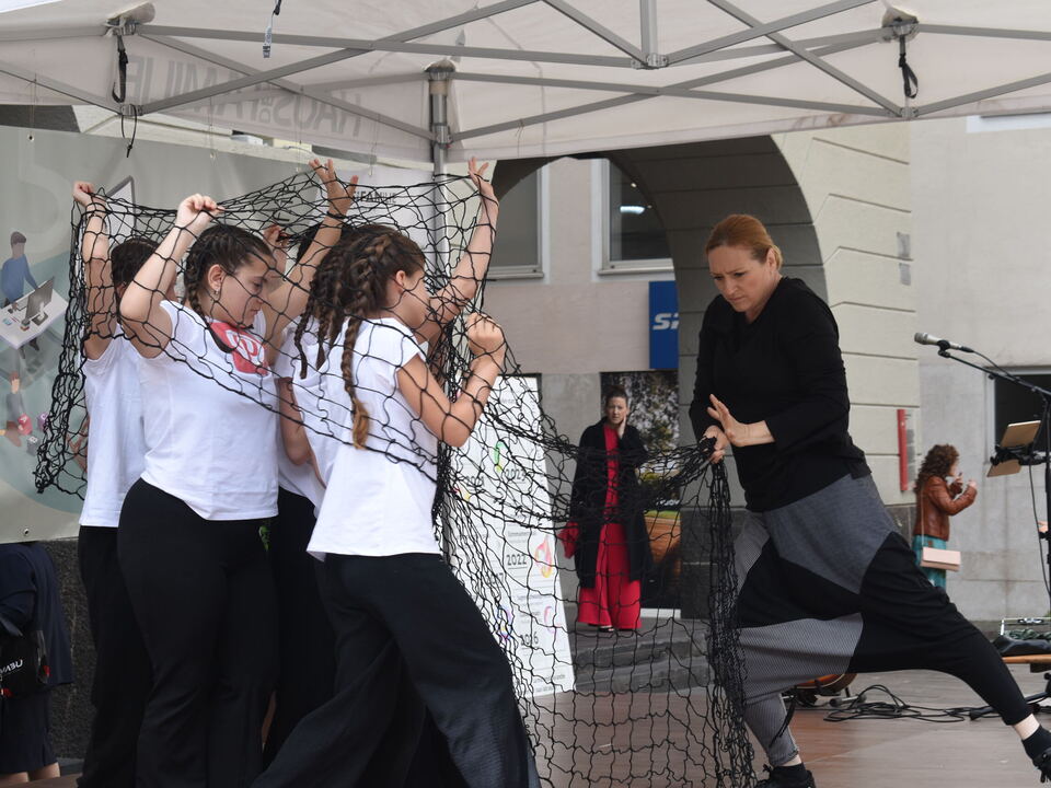 MutterNacht-2025-Gefangen-im-Netz