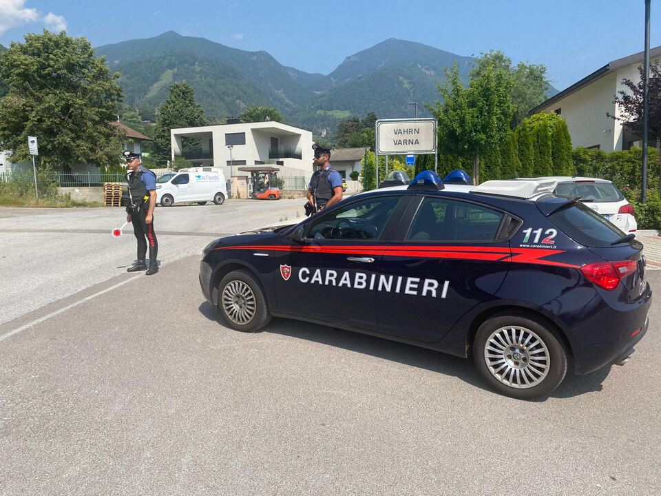 Carabinieri-schnappt-mutma-lichen-Erpresser-in-Brixen