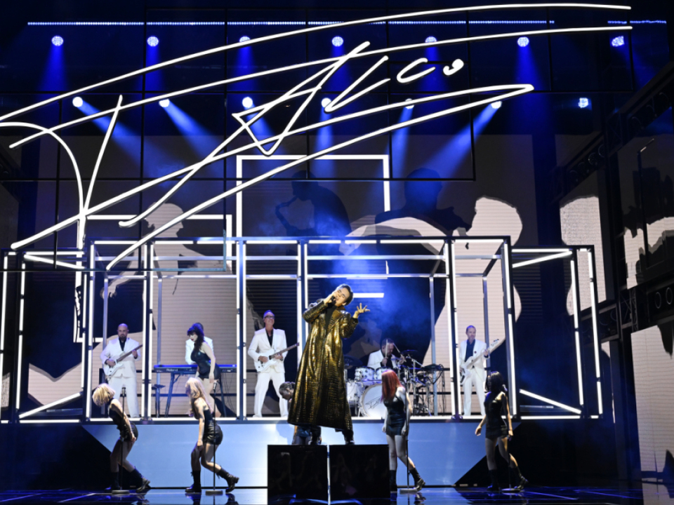 Falco-Musical-lockte-ber-halbe-Mio-Zuseher-ins-Ronacher