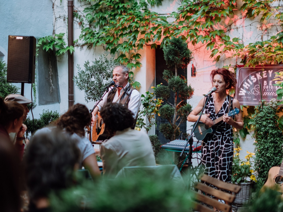 Genuss-Musik-und-Sommerfeeling-im-Herzen-von-Brixen