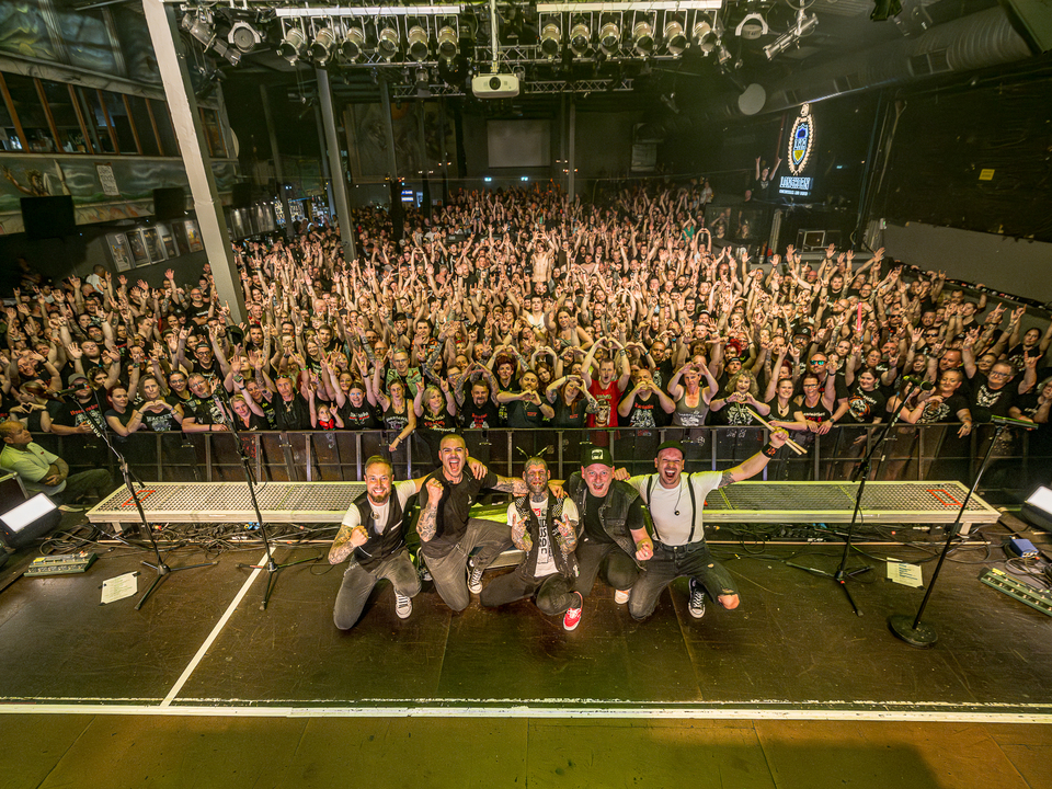 Hardrock-aus-S-dtirol-knackt-die-deutschen-Charts