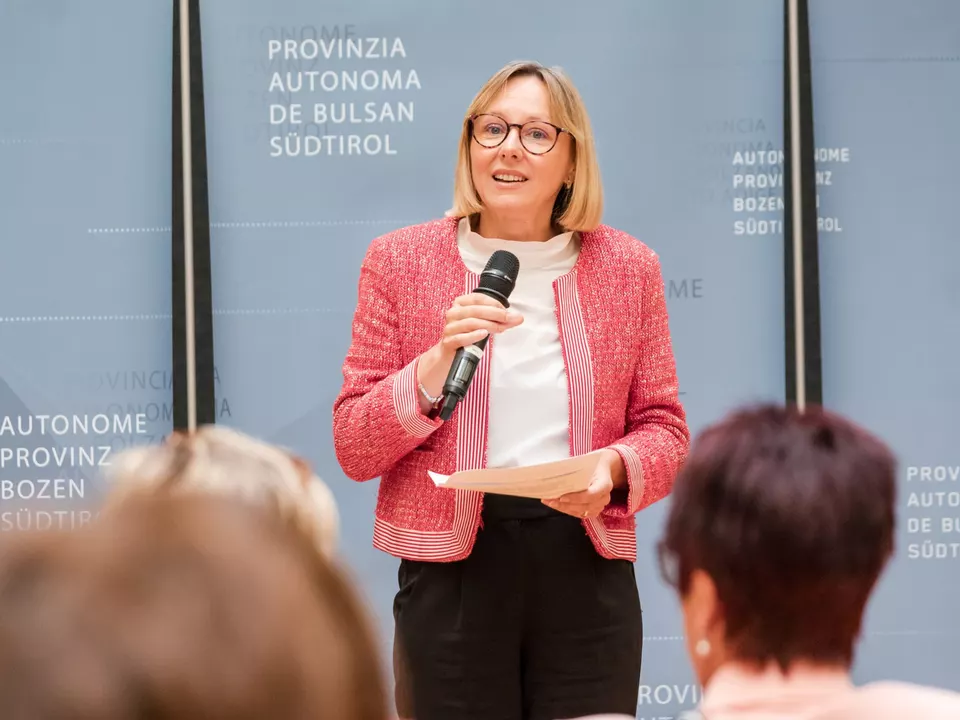 Öffentlicher Dienst: Neue Regeln für Nebentätigkeit demnächst in Kraft
