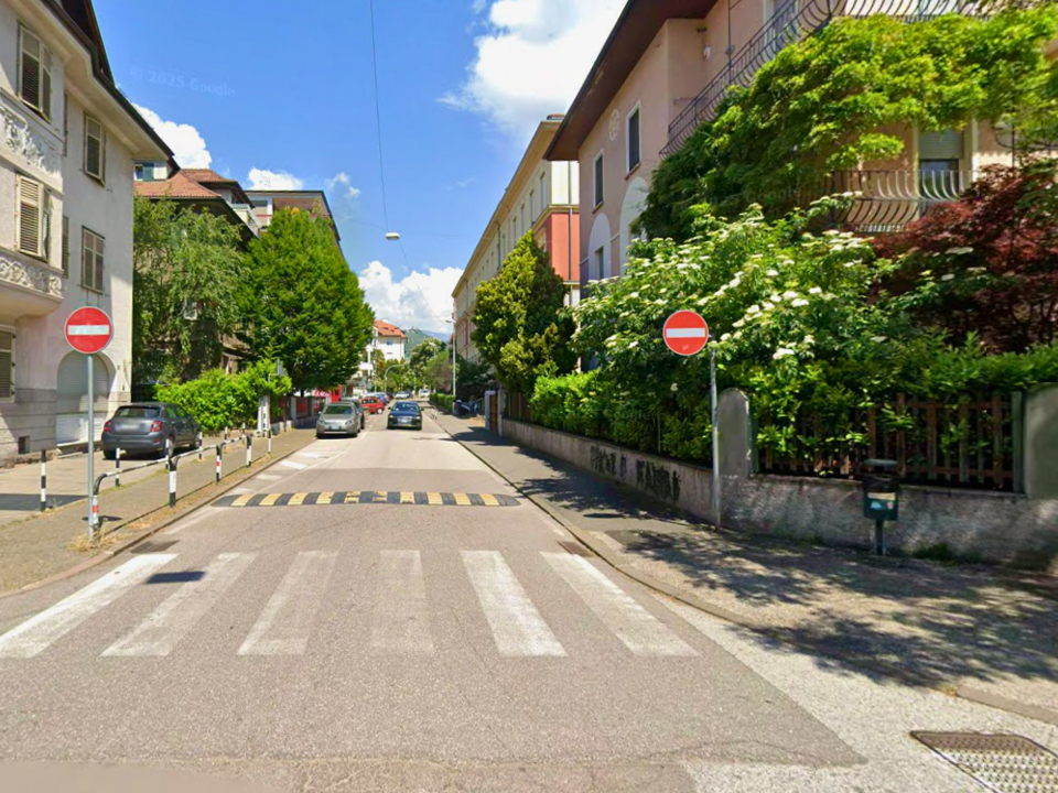 Radfahrer-in-Bozen-von-Geisterfahrer-Scooter-angefahren