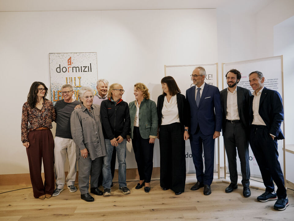 Dormizil-Ulli-Lerchbaumer-er-ffnet-in-Bozen