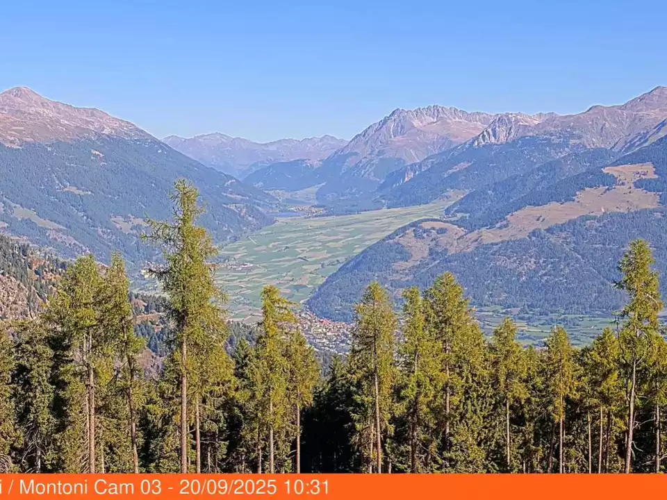 Eine neue Webcam am Sendestandort Montoni der RAS bietet einen weiten Blick in Richtung Reschensee und zeigt die eindrucksvolle Landschaft des oberen Vinschgaus in Echtzeit.