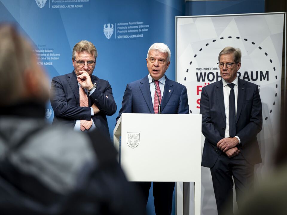 S-dtirol-f-hrt-beg-nstigtes-Darlehen-f-r-Eigenheimk-ufer-ein