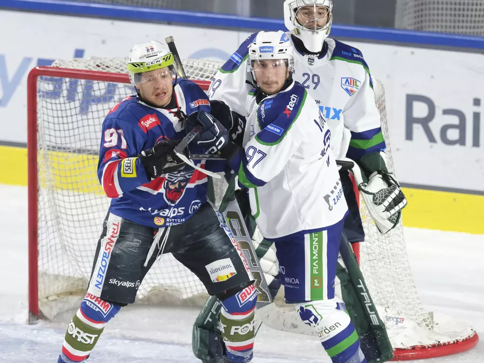 Archive_photo_Rittner_Buam_SkyAlps-KHL_Sisak_Credits_Max_Pattis