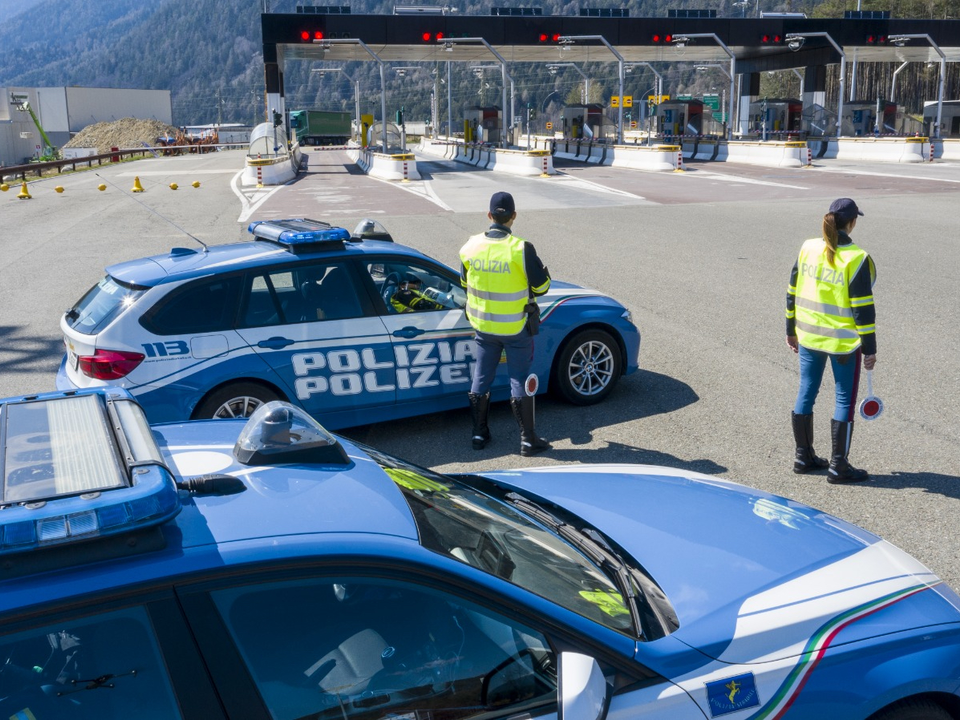 Bozen: Polizei deckt Online-Betrug mit falscher Autodemolitionsseite auf
