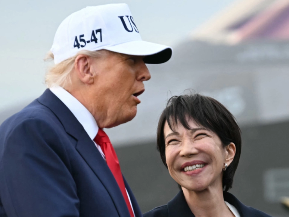 Freundlicher Austausch zwischen Trump und Takaichi