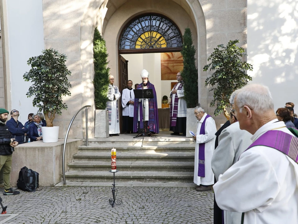 allerheiligen Bischof Friedhof Bozen