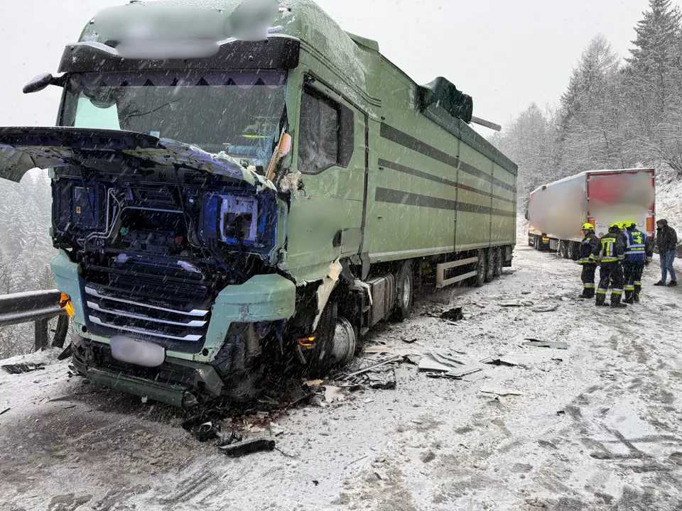 4b730b64-485d-47df-a22d-90310d69fc56