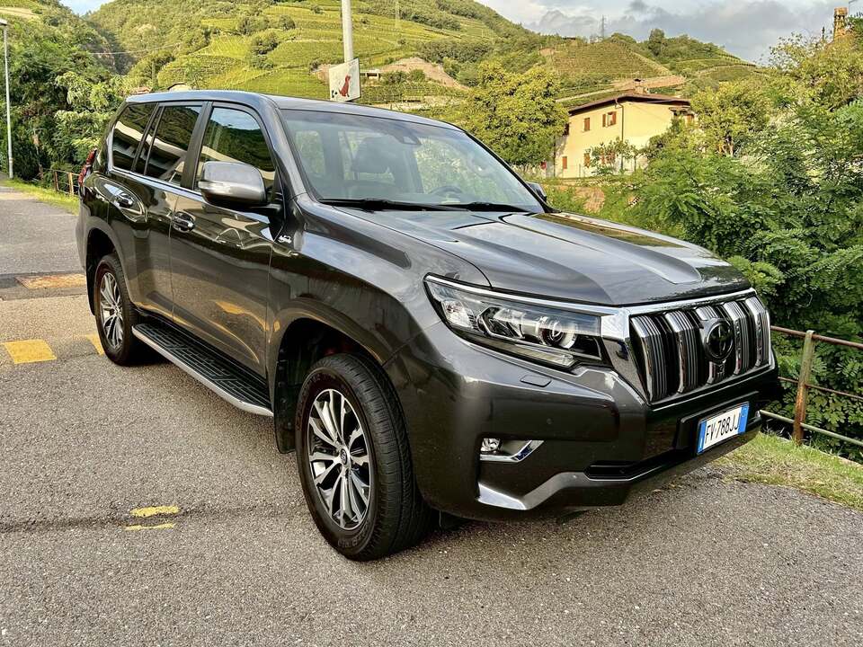 Bekannter-Kameramann-beklagt-n-chtlichen-Auto-Diebstahl