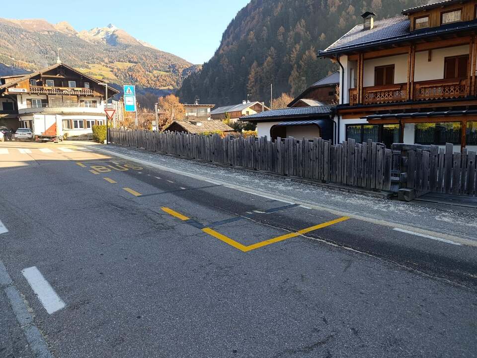 Kematen-Haltestelle-jetzt-auch-f-r-gr-ere-Busse-geeignet