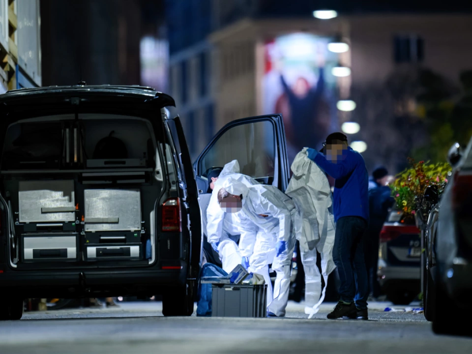 Die Polizei am Tatort in Wien-Ottakring