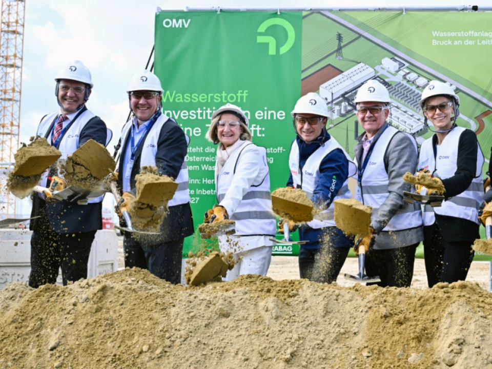 Grundsteinlegung der OMV-Elektrolyseanlage in Bruck an der Leitha