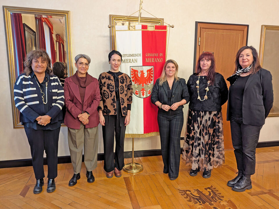 Antrittsbesuch-der-Gleichstellungsr-tin-Brigitte-Hofer-im-Meraner-Rathaus