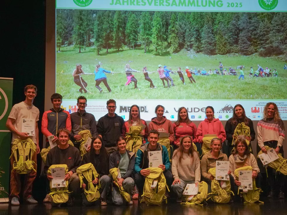 AVS Jugend & Familie hält Jahresversammlung mit Pfiff ab