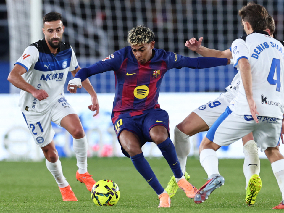 Barcelona-nach-3-1-gegen-Alaves-spanischer-Tabellenf-hrer